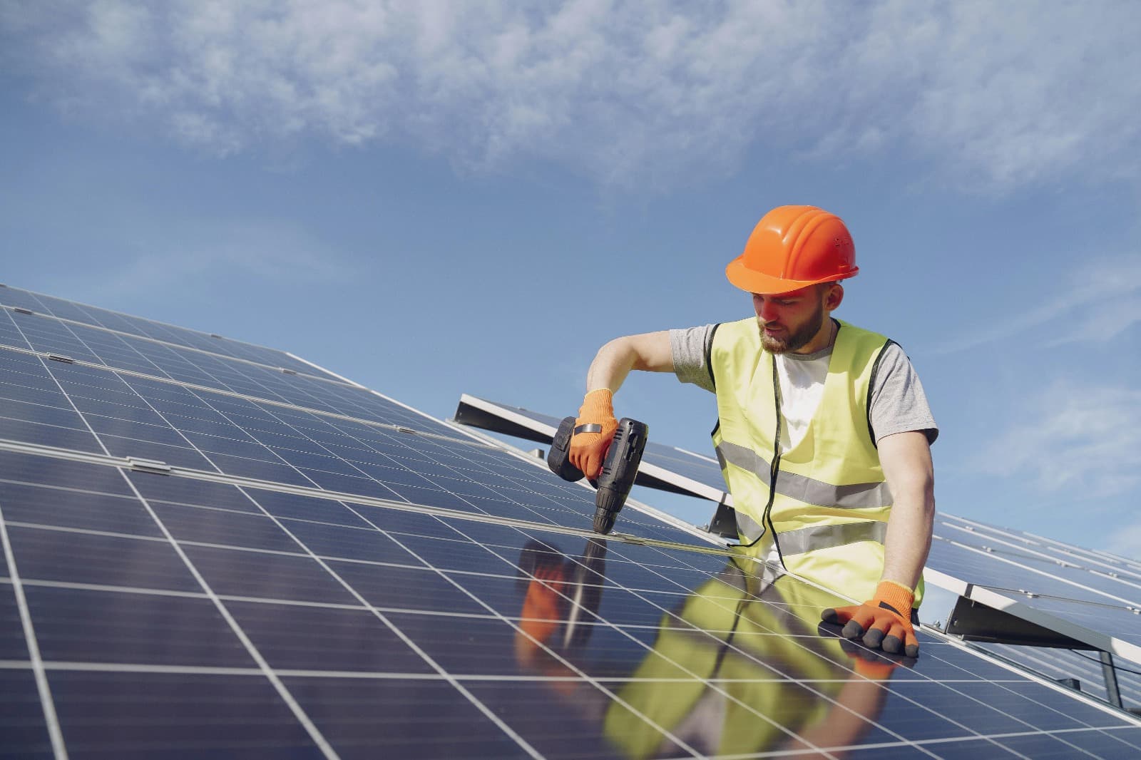 Trusted Professionals for Solar Panel Installation Lincoln