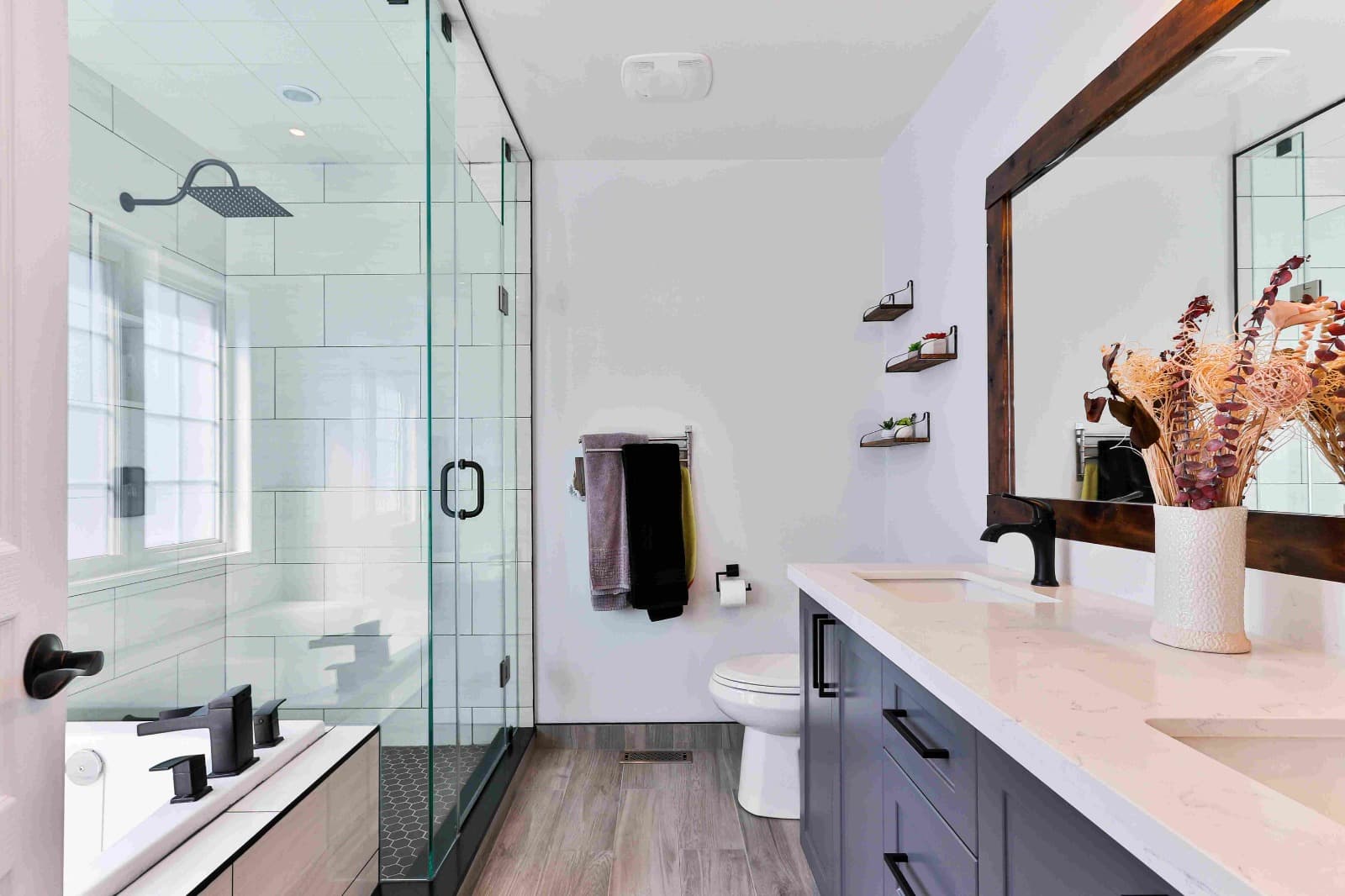 Transform Your Bathroom with Shower Screens for Walk In Showers