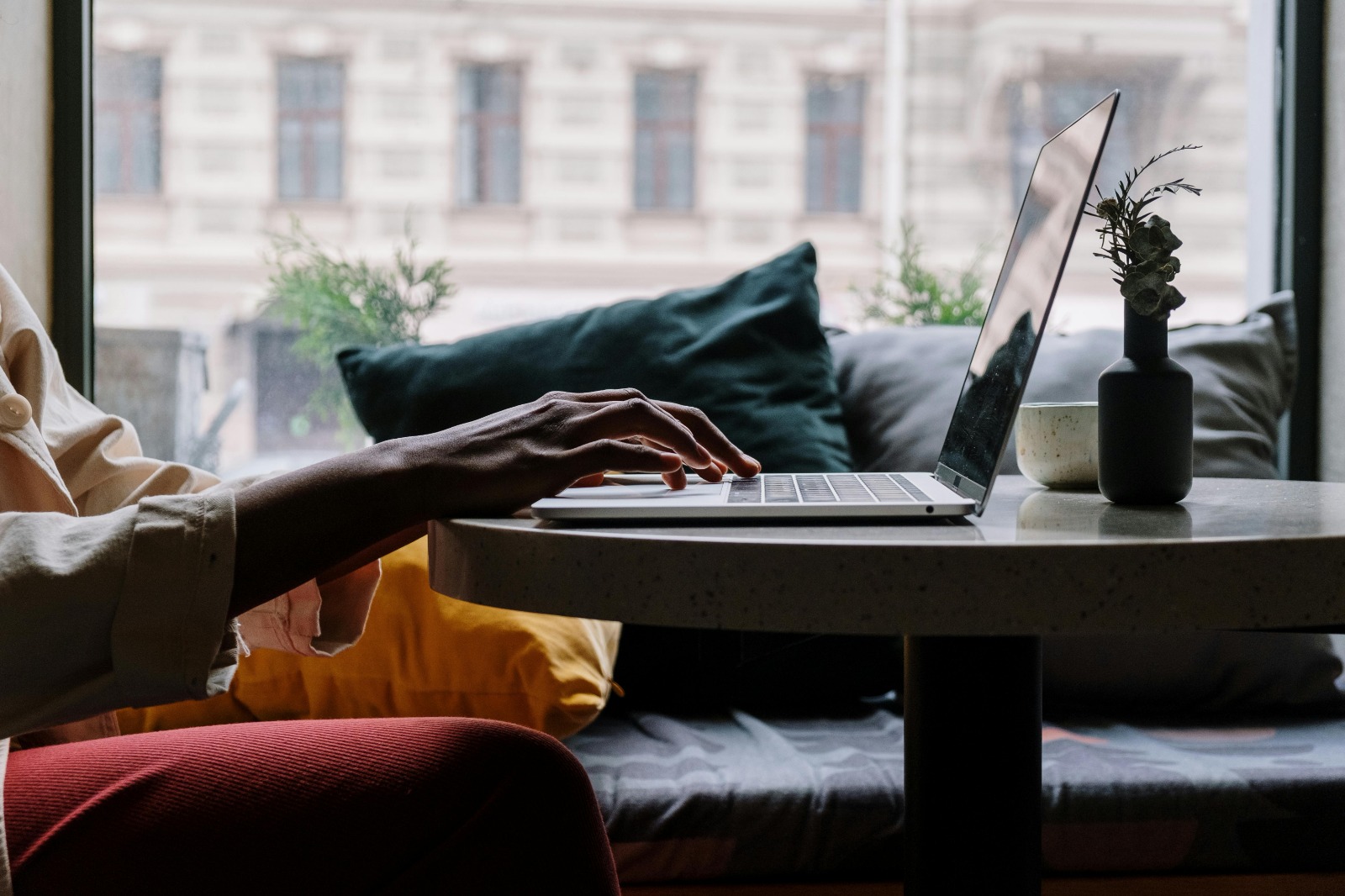 Registration and Certification in Federal Databases for New Contractors