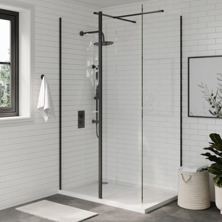 CC005-SCUD600WRMB_4_front